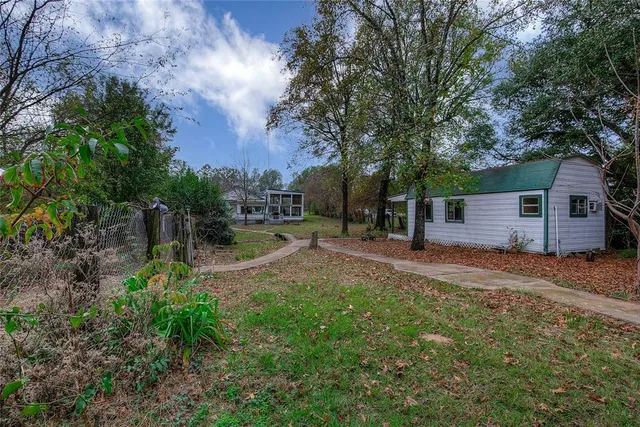 $429,990 | 25468 Highway 80, Grand Saline, TX 75140