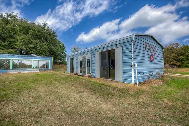 $429,990 | 25468 Highway 80, Grand Saline, TX 75140