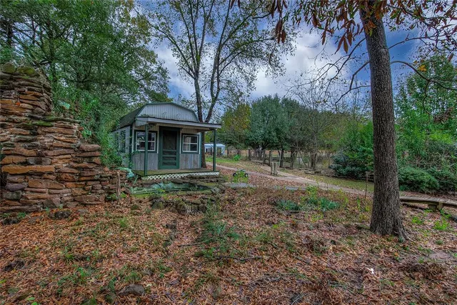 $429,990 | 25468 Highway 80, Grand Saline, TX 75140