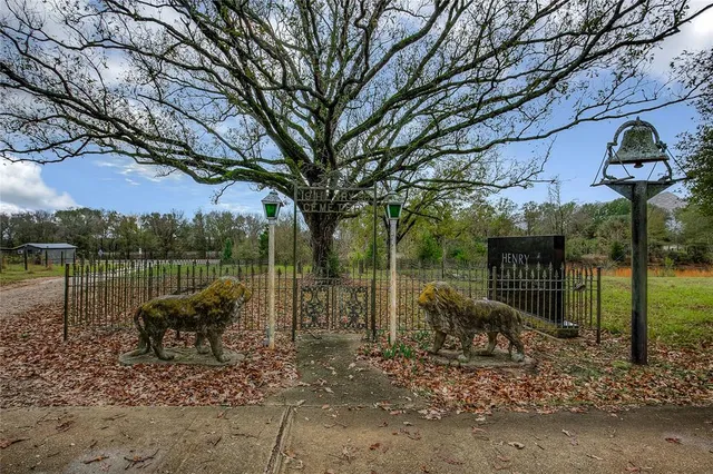 $429,990 | 25468 Highway 80, Grand Saline, TX 75140