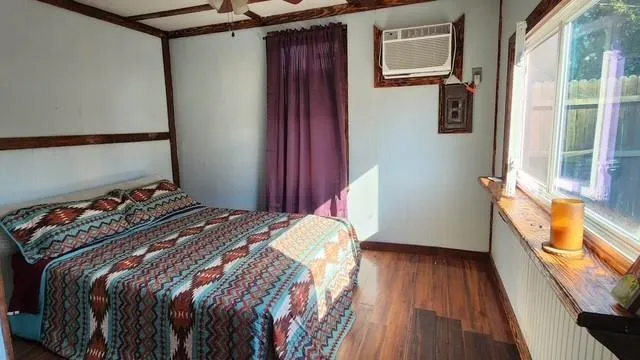 $429,990 | 25468 Highway 80, Grand Saline, TX 75140