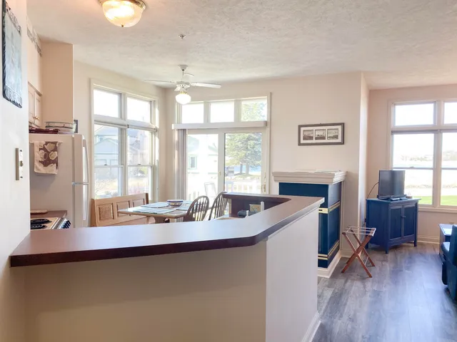 $240,000 | 26 Brookharbor North, Manistee, MI 49660