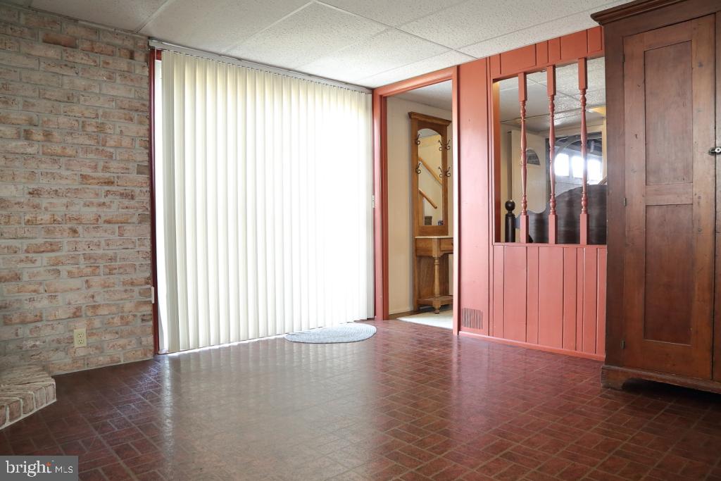 511 Saratoga Road Lancaster, PA 17603 - Photo 17 of 21 Lower Level Family Room