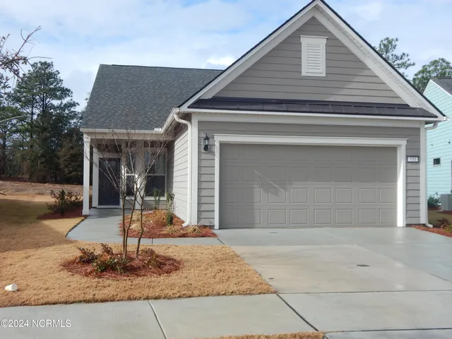 $2,550 | 533 Lyrebird Avenue, Wilmington, NC 28412
