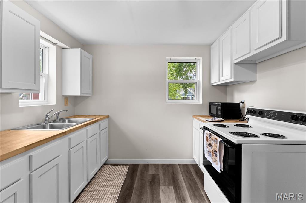 320 West 3rd Street O'Fallon, IL 62269 - Photo 1 of 28 Gallery Image 1