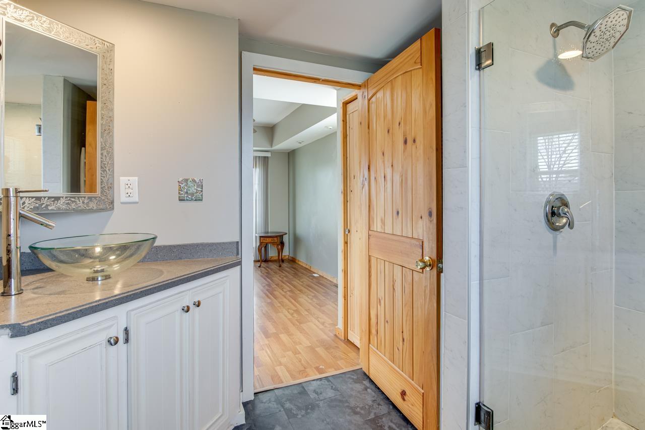 1533 Whitehall Road Anderson, SC 29625 - Photo 11 of 22 Gallery Image 11