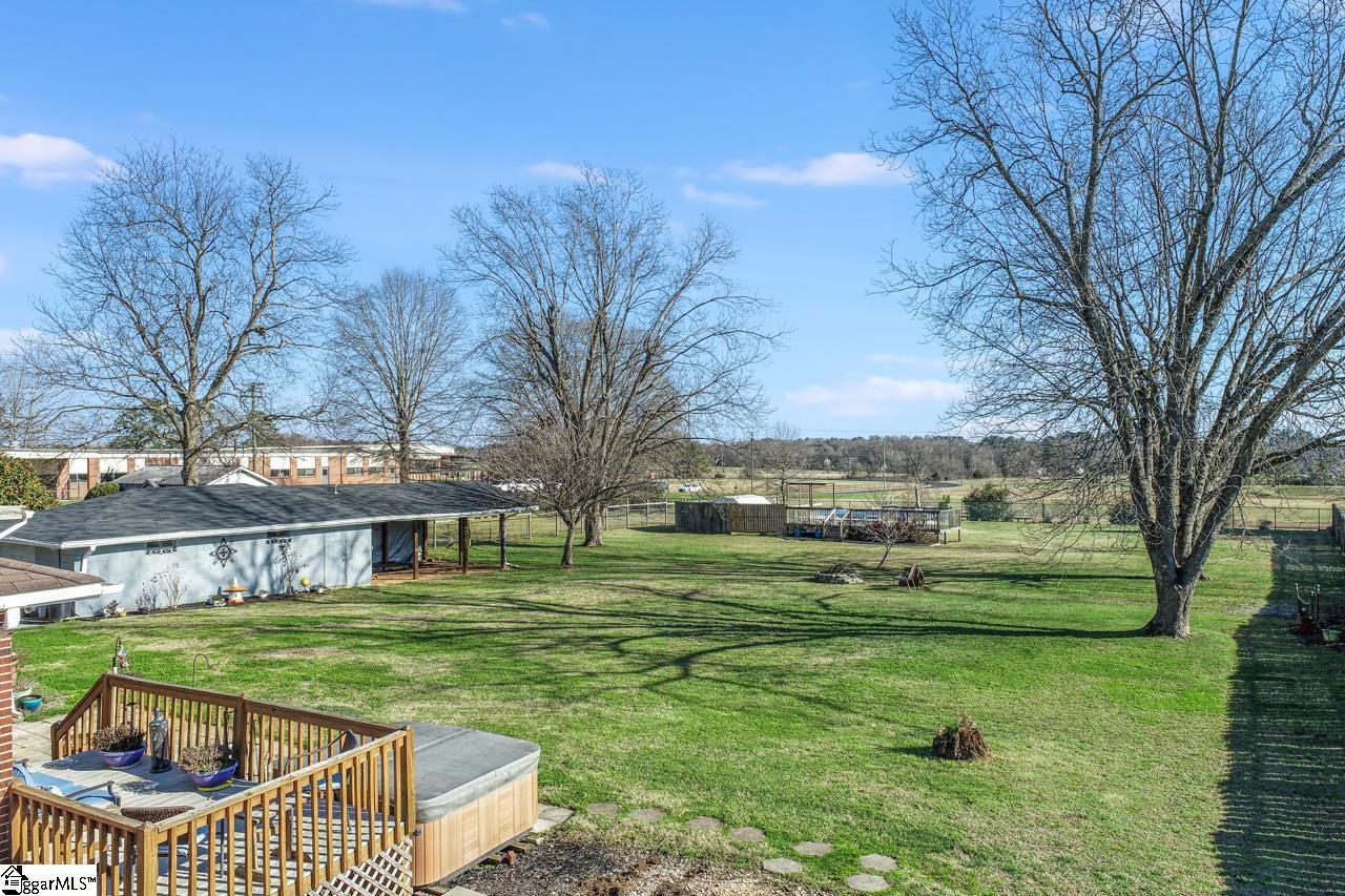 1533 Whitehall Road Anderson, SC 29625 - Photo 17 of 22 Gallery Image 17