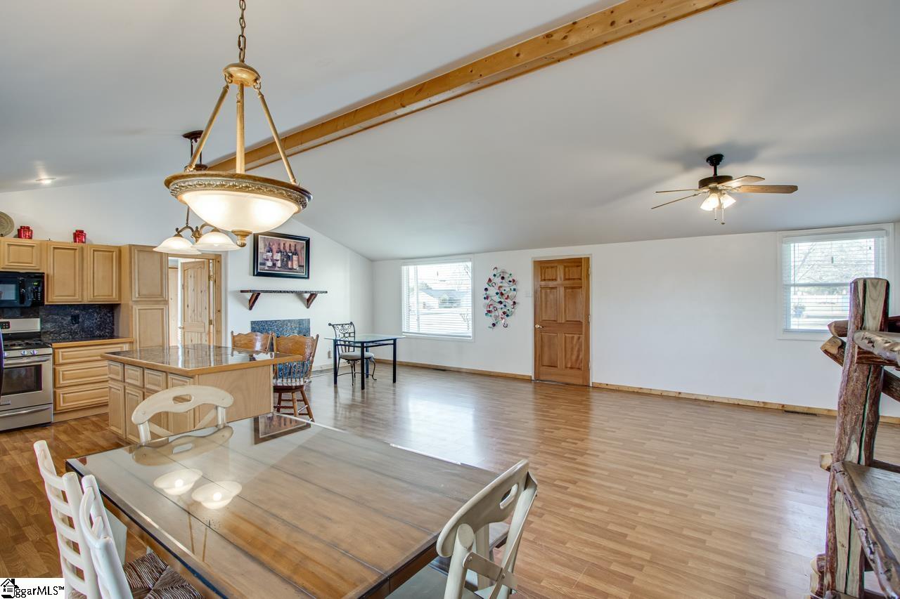 1533 Whitehall Road Anderson, SC 29625 - Photo 5 of 22 Gallery Image 5