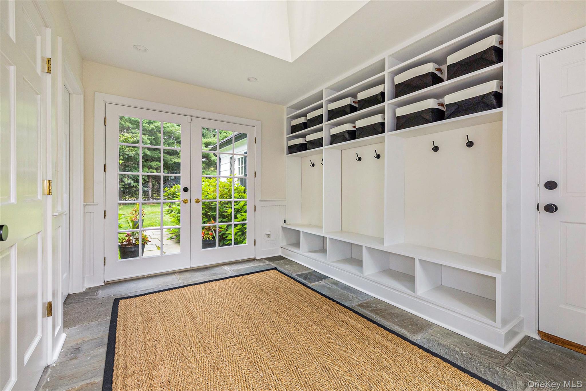 18 Lakeside Drive Rye, NY 10580 - Photo 35 of 43 a view of a bedroom with window