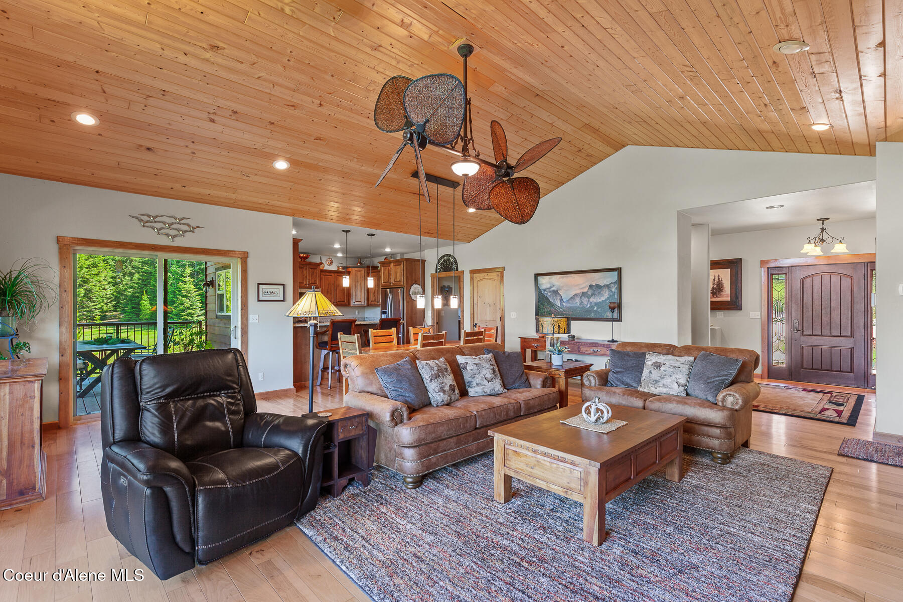 224 Buck Ridge Sagle, ID 83860 - Photo 11 of 85 224BuckRidgeRd-11