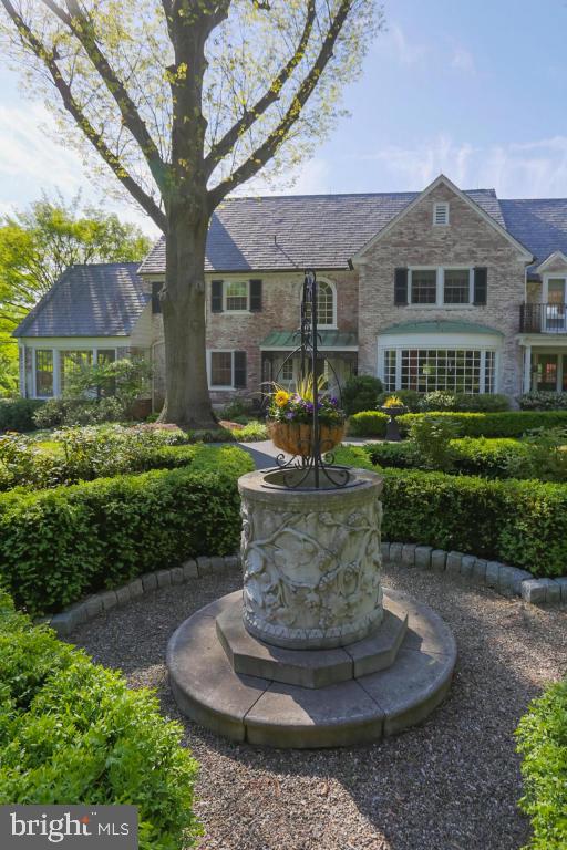 1431 Hunsicker Road Lancaster, PA 17601 - Photo 8 of 81