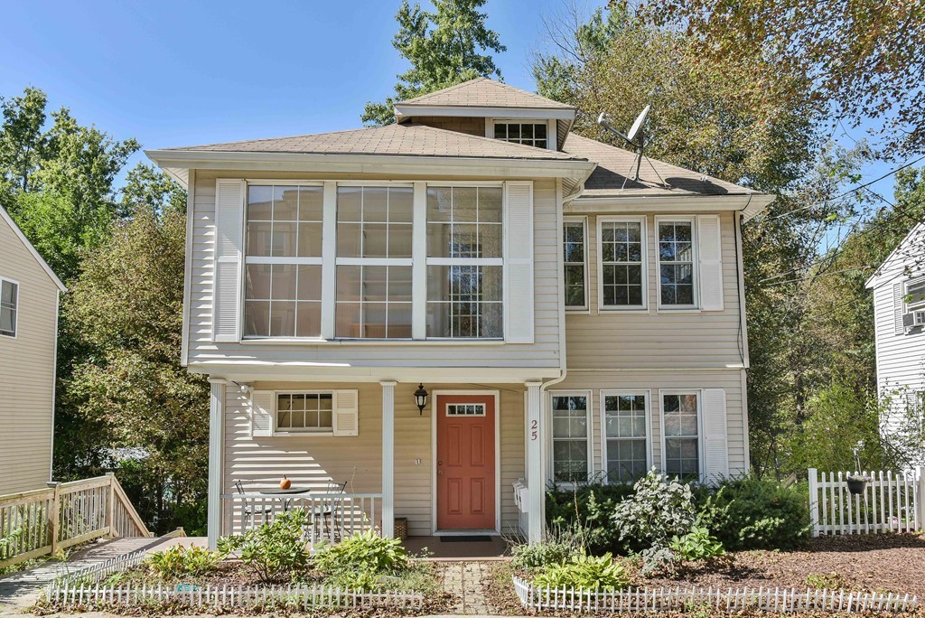 25 Pinedale Road, Unit 2 Boston, MA 02131 - Photo 1 of 13 Gallery Image 1