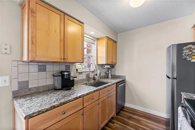 $190,000 | 3619 Northeast 68 Terrace, Gladstone, MO 64119