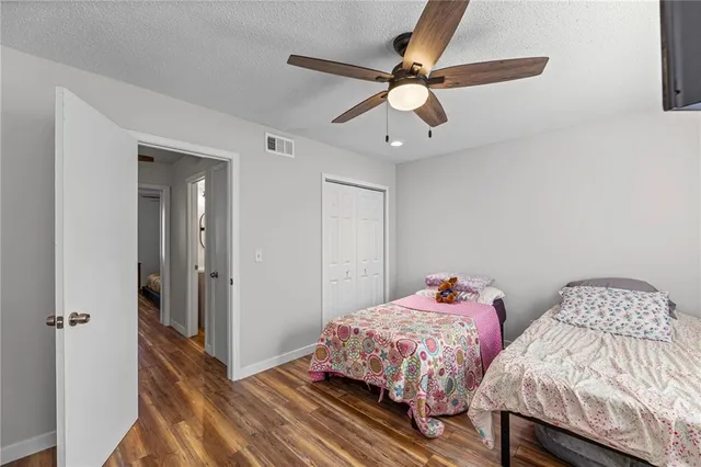 $190,000 | 3619 Northeast 68 Terrace, Gladstone, MO 64119