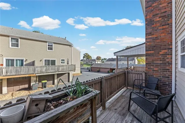 $190,000 | 3619 Northeast 68 Terrace, Gladstone, MO 64119