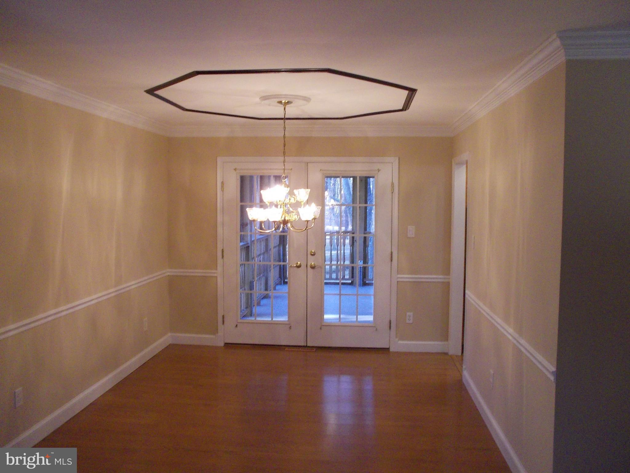 7485 Robin Road La Plata, MD 20646 - Photo 6 of 29 Dining Room