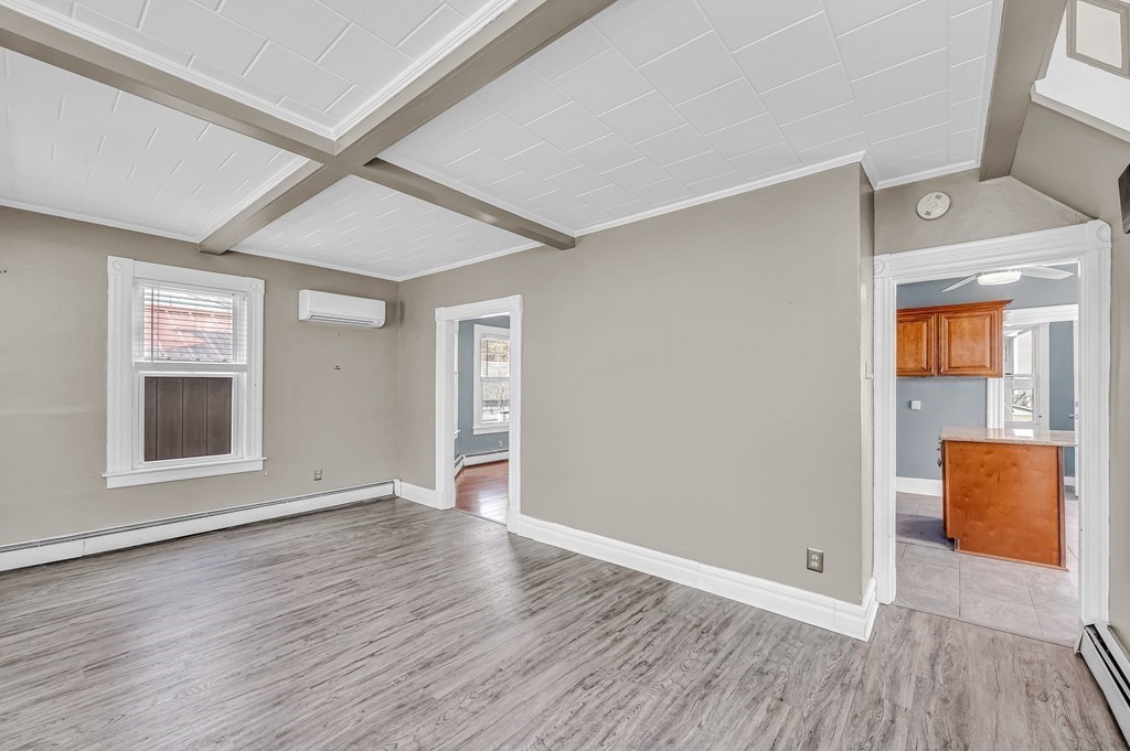 465 Allen Street Springfield, MA 01118 - Photo 14 of 37