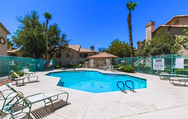 $1,200 | 5415 West Harmon Avenue, Unit 2172, Las Vegas, NV 89103