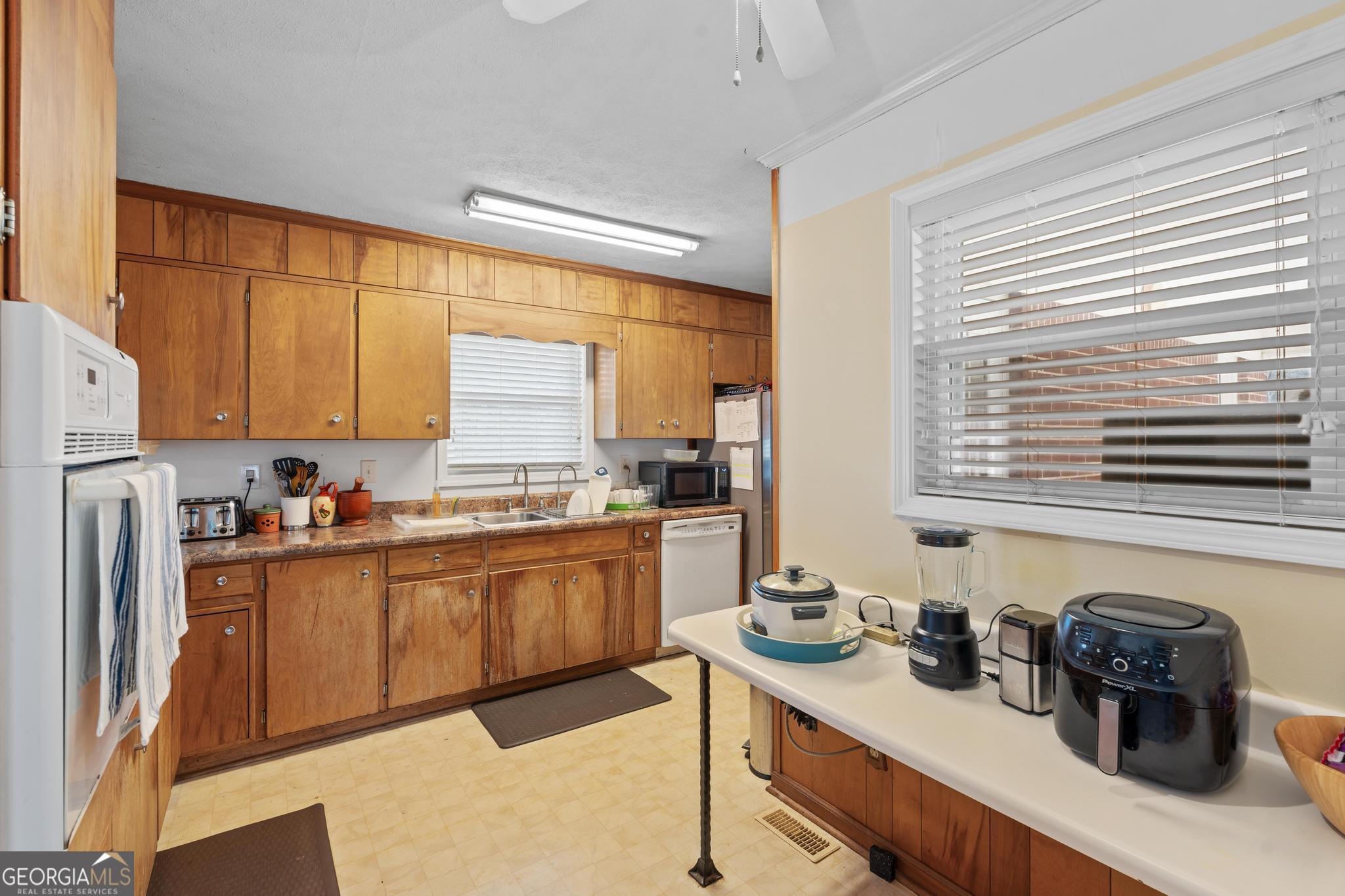 159 Palmer Road McDonough, GA 30253 - Photo 13 of 46