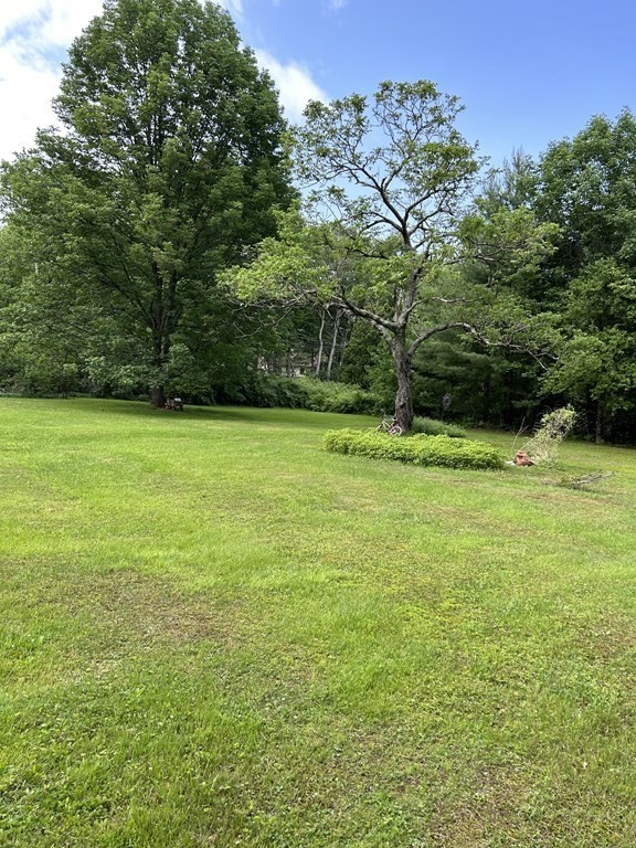 210 Hillside Road Southwick, MA 01077 - Photo 4 of 40 Gallery Image 4