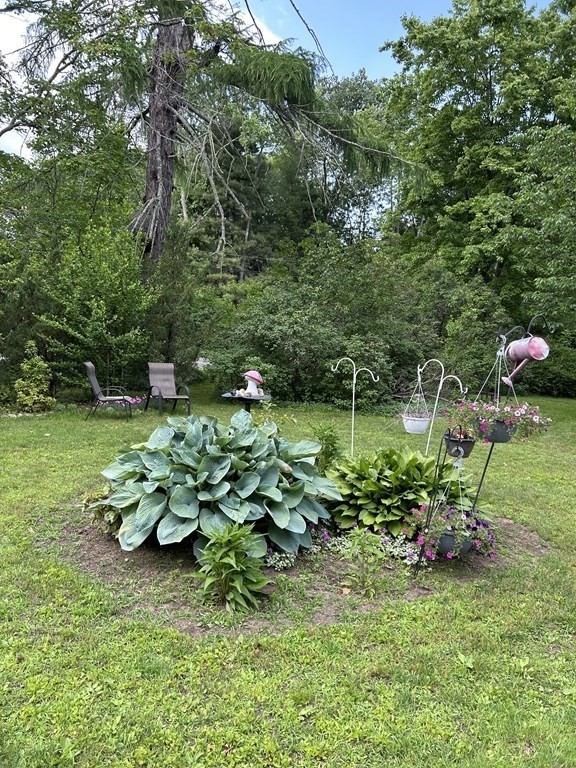 210 Hillside Road Southwick, MA 01077 - Photo 7 of 40 Gallery Image 7