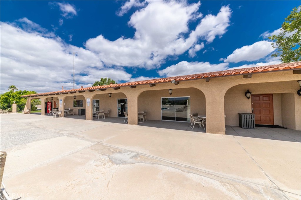 4080 Pedley Road, Unit 53 Jurupa Valley, CA 92509 - Photo 40 of 41 a view of a house with a outdoor space