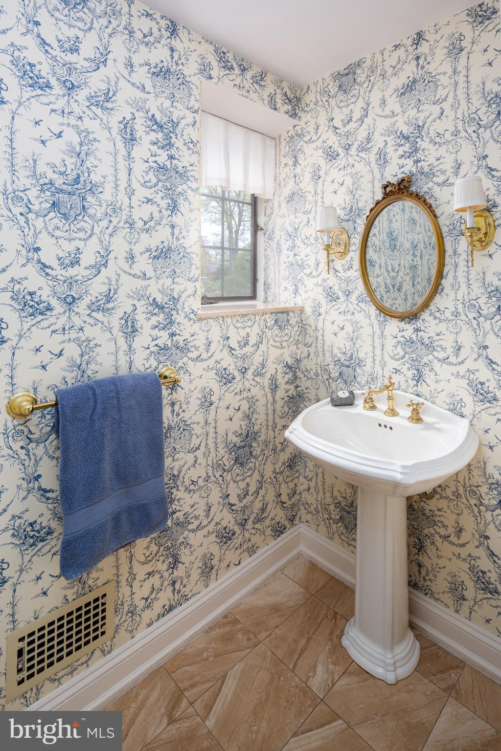 458 Huston Road Wayne, PA 19087 - Photo 24 of 47 Main Level Powder Room #2