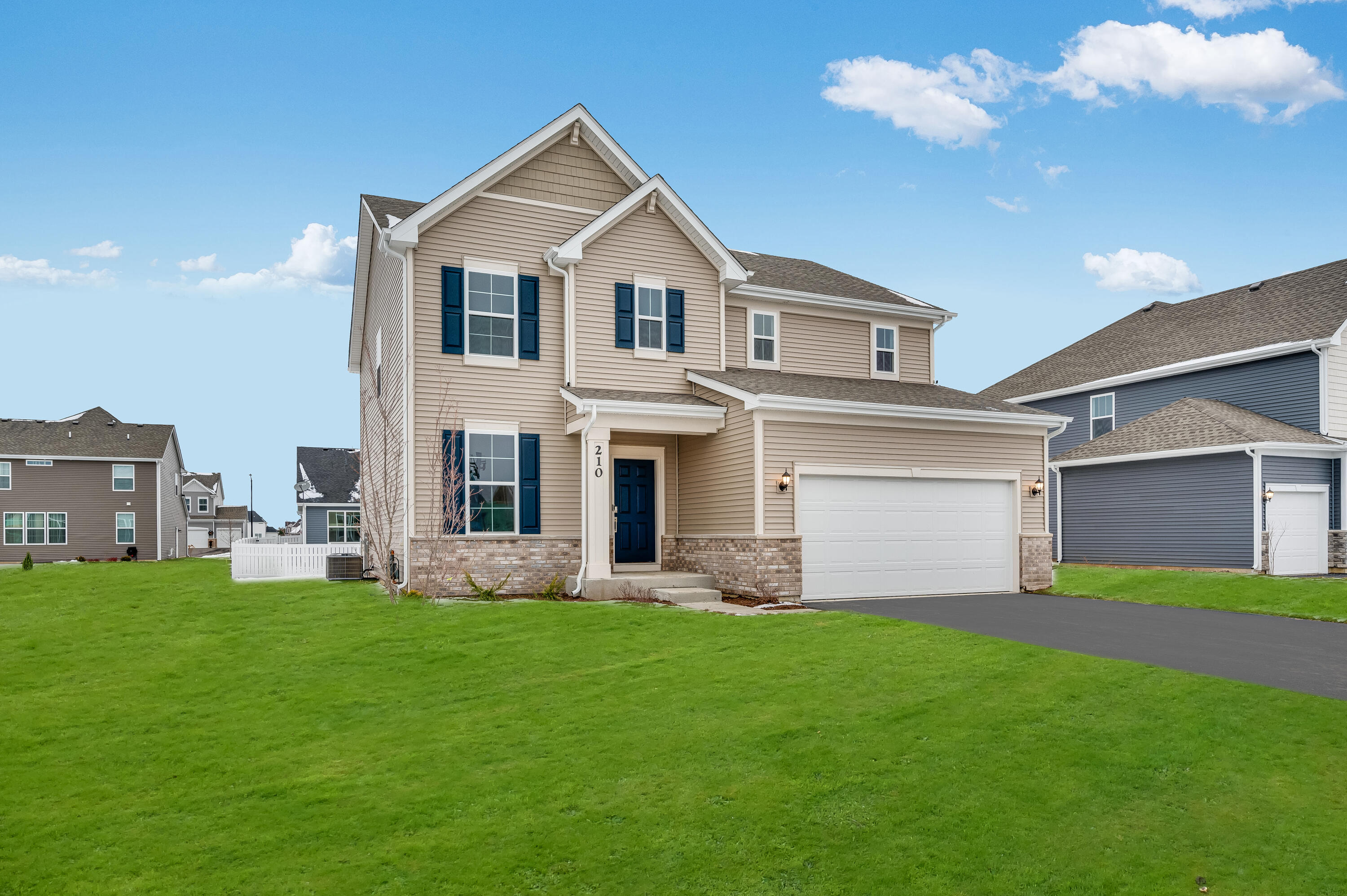 11224 Abigail Drive Winfield, IN 46307 - Photo 1 of 45 3000x1996