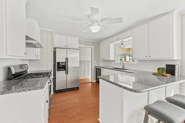 $399,900 | 425 Oakhill Drive, Denton, TX 76201