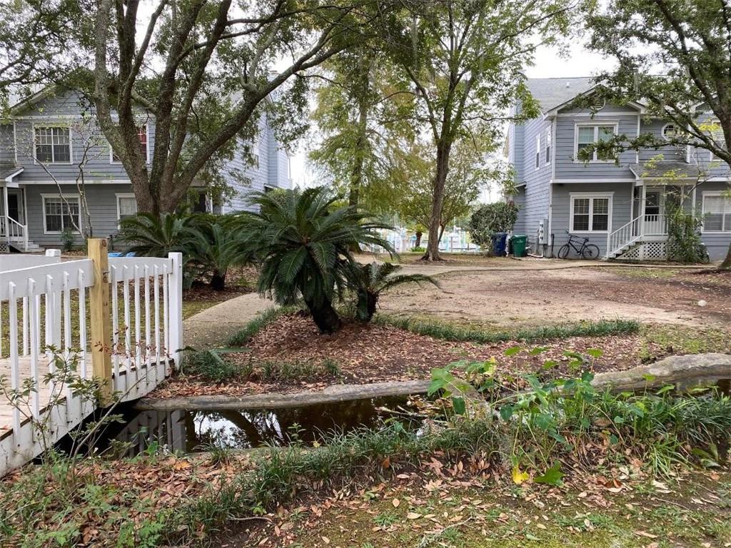 645 Colbert Street, Unit 30 Mandeville, LA 70448 - Photo 13 of 19 Gallery Image 13