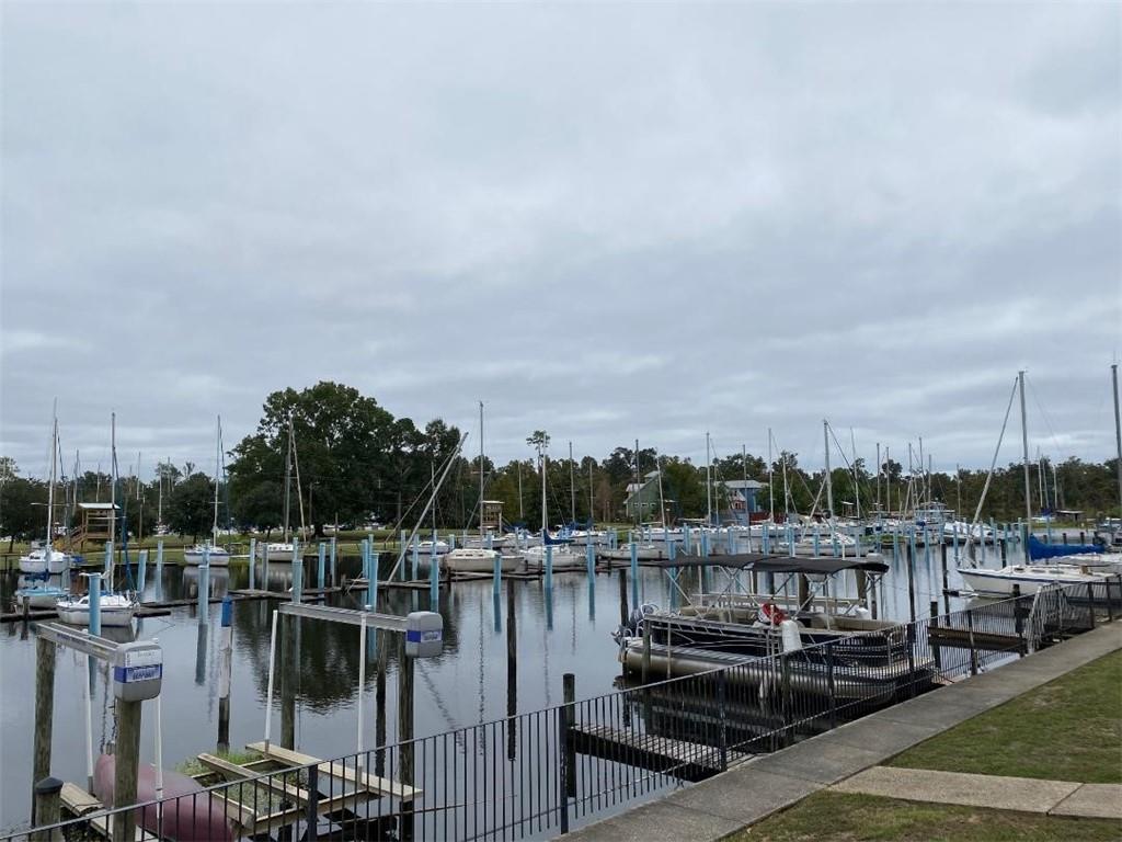 645 Colbert Street, Unit 30 Mandeville, LA 70448 - Photo 18 of 19 Gallery Image 18