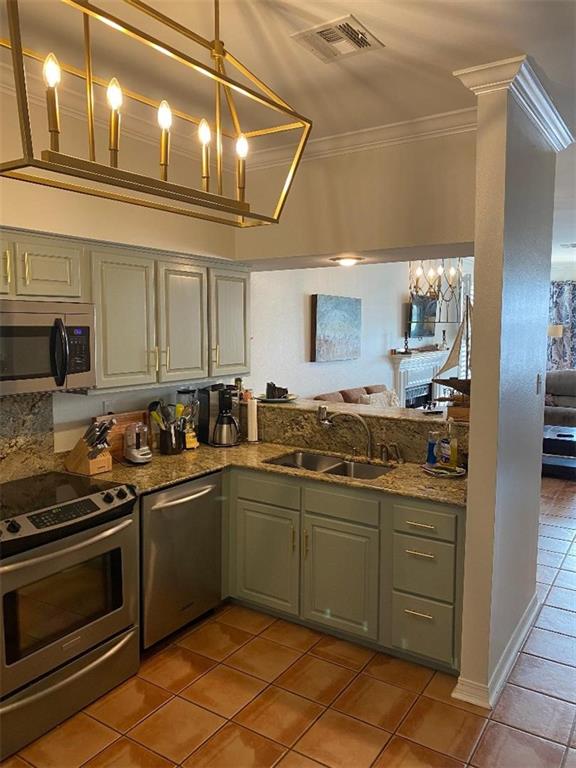 645 Colbert Street, Unit 30 Mandeville, LA 70448 - Photo 4 of 19 Gallery Image 4