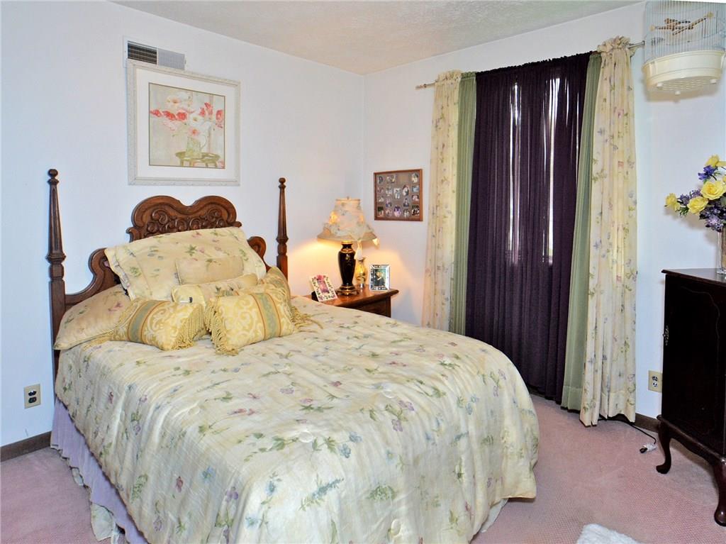 12959 Ridge Road North Huntingdon, PA 15642 - Photo 20 of 25 Gallery Image 20