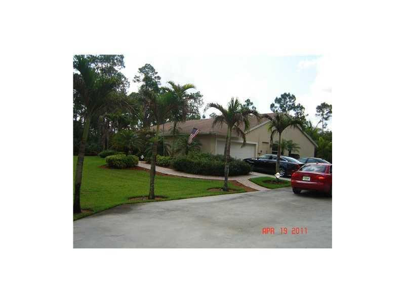 18604 North 43rd Road Loxahatchee, FL 33470 - Photo 2 of 16 Exterior Front