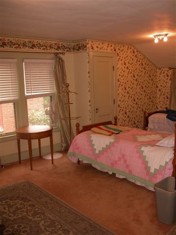 1414 Bishop Road Grosse Pointe, MI 48230 - Photo 12 of 13 31064486-11.JPG