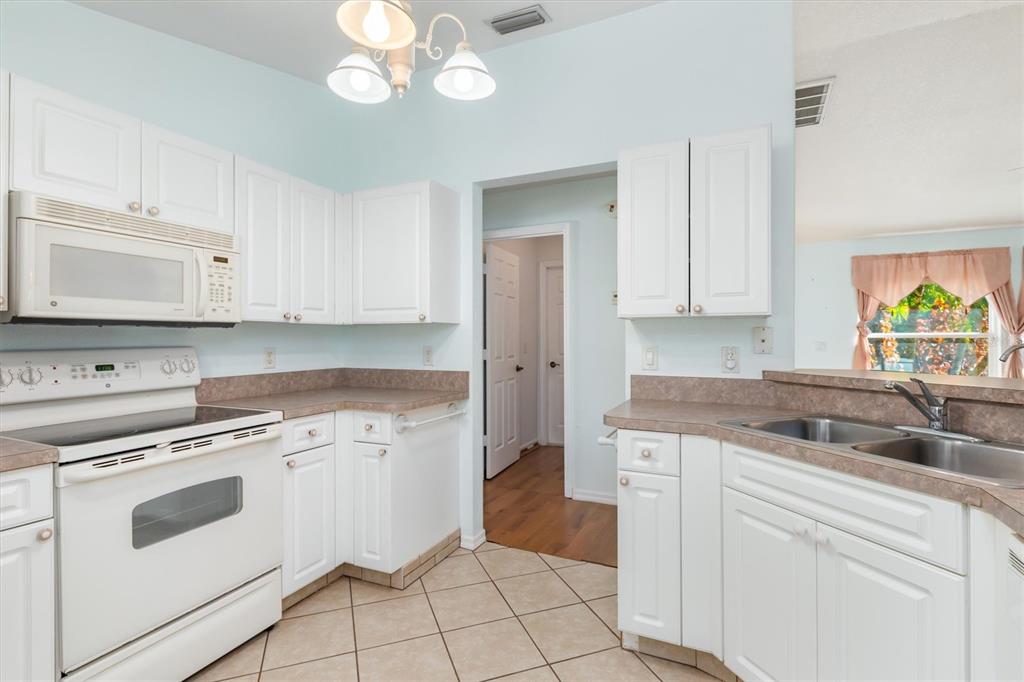 3834 San Bruno Road North Port, FL 34286 - Photo 13 of 38