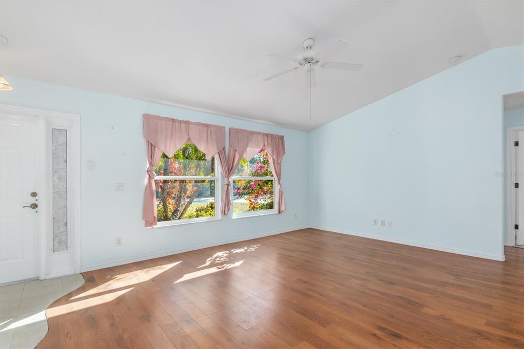 3834 San Bruno Road North Port, FL 34286 - Photo 7 of 38