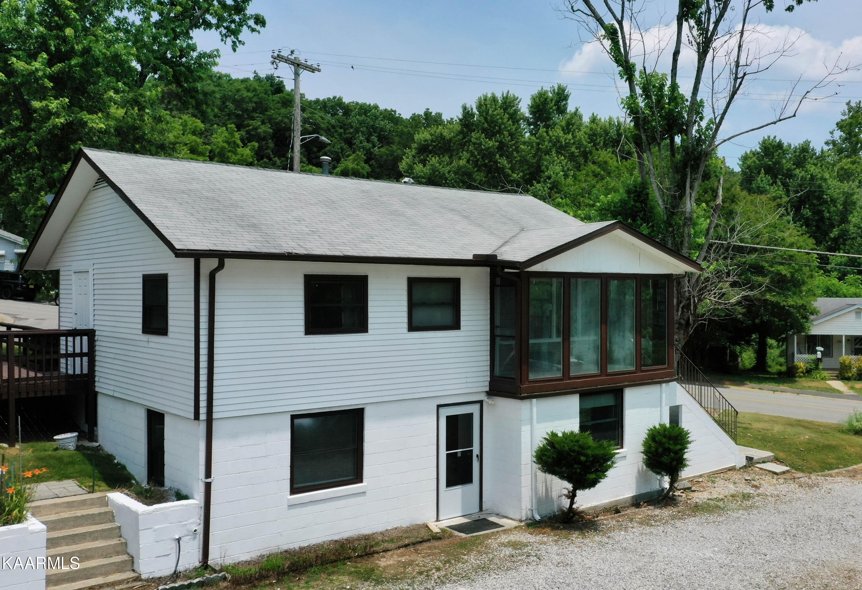 101 Jasper Lane Oak Ridge, TN 37830 - Photo 3 of 22 DJI_0550