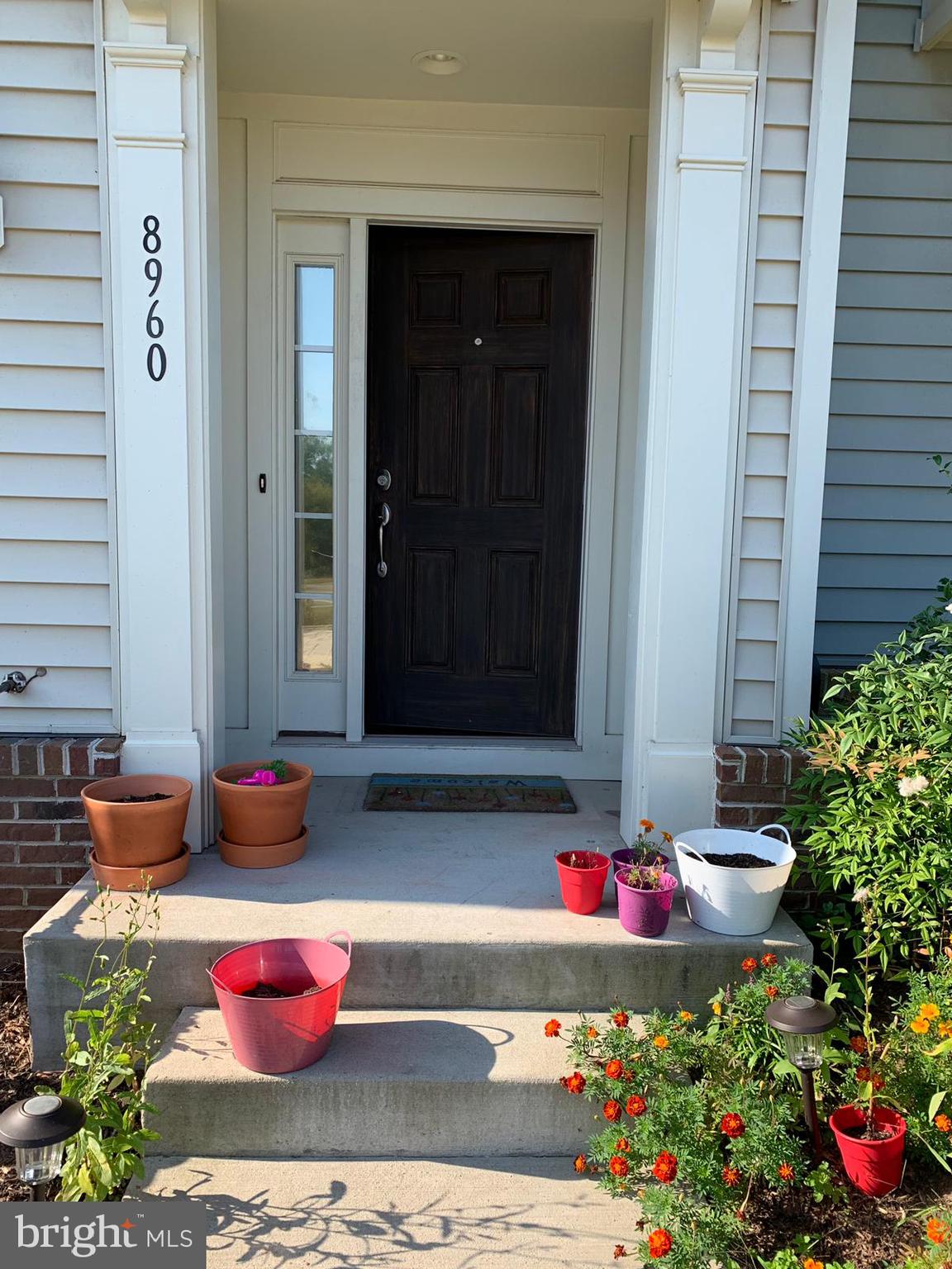8960 Dahlgren Ridge Road Manassas, VA 20111 - Photo 2 of 39