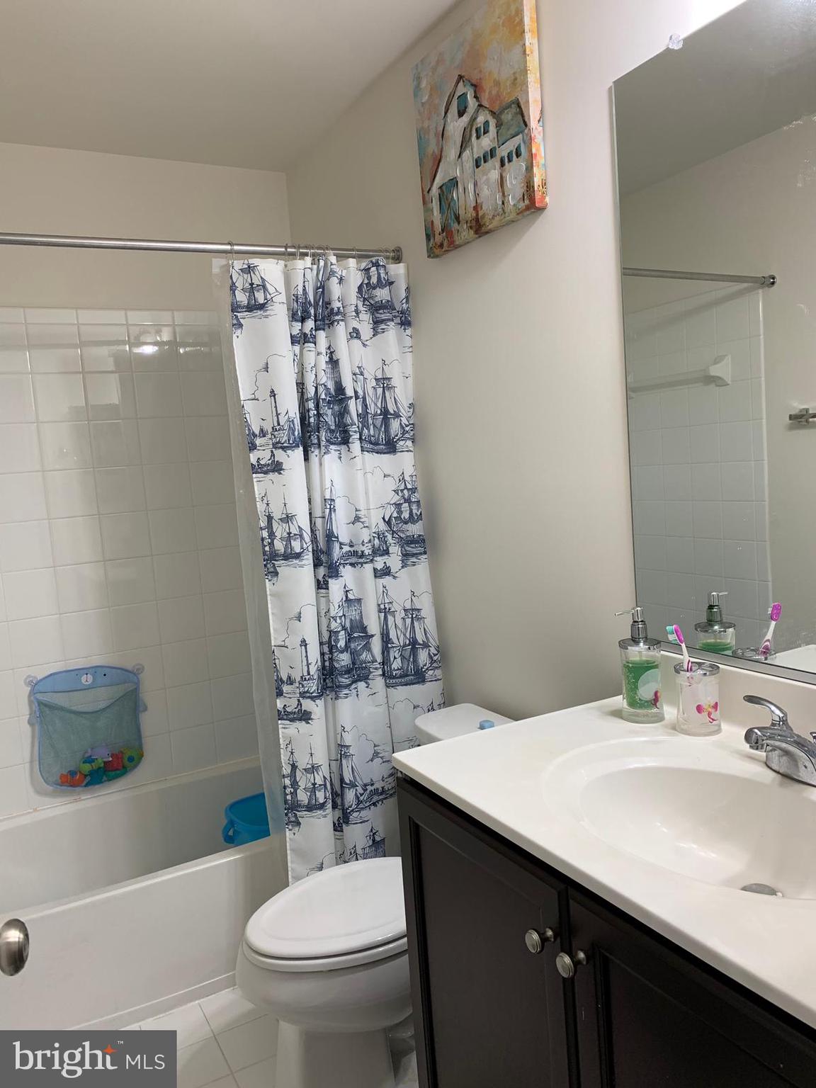 8960 Dahlgren Ridge Road Manassas, VA 20111 - Photo 21 of 39