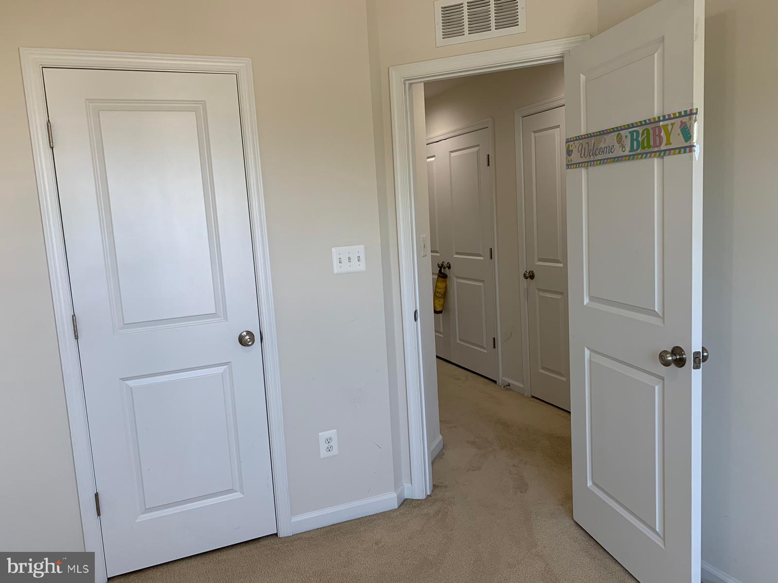 8960 Dahlgren Ridge Road Manassas, VA 20111 - Photo 25 of 39