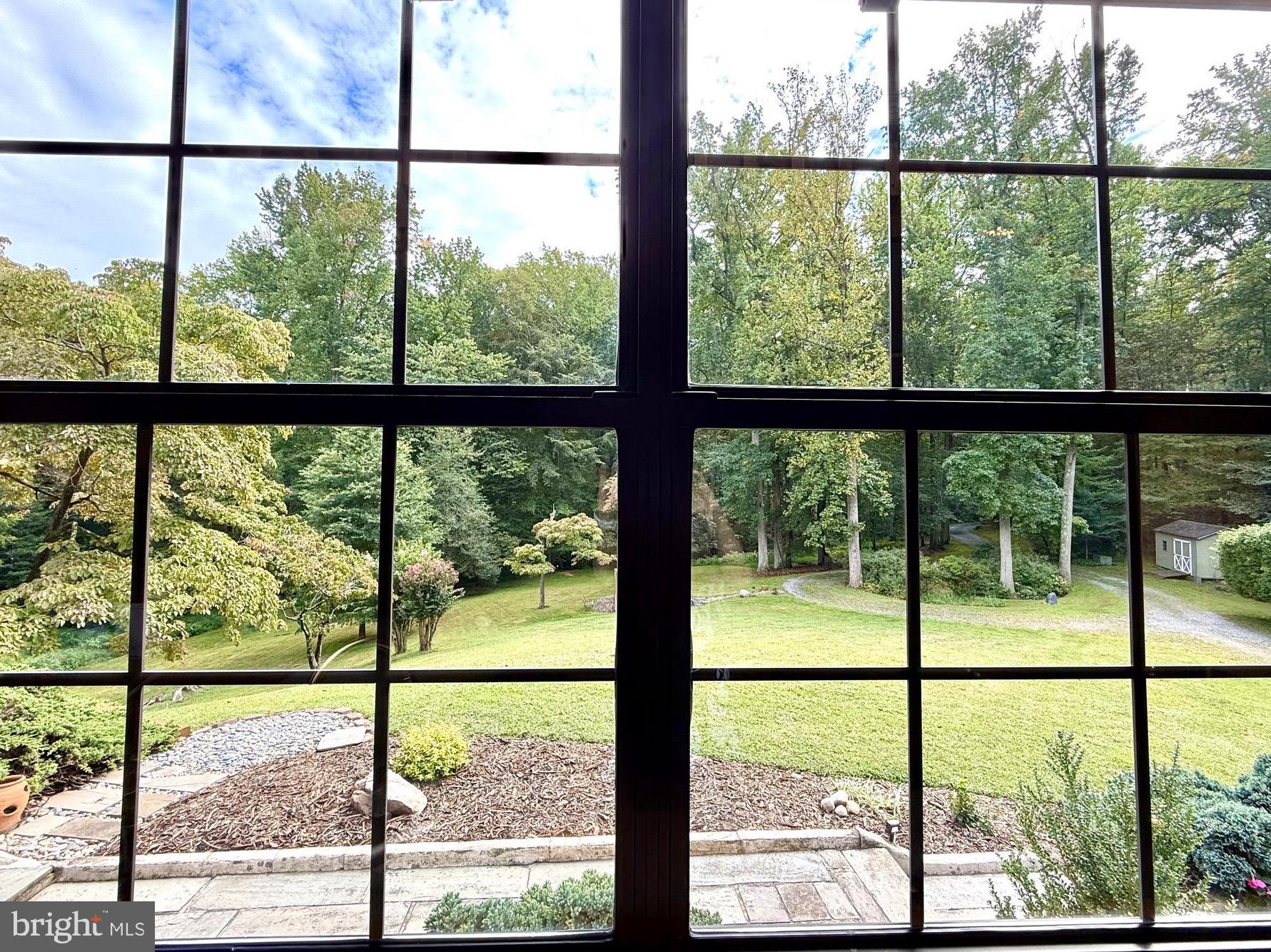 2520 Colonial Road Accokeek, MD 20607 - Photo 12 of 74 a window and outdoor space