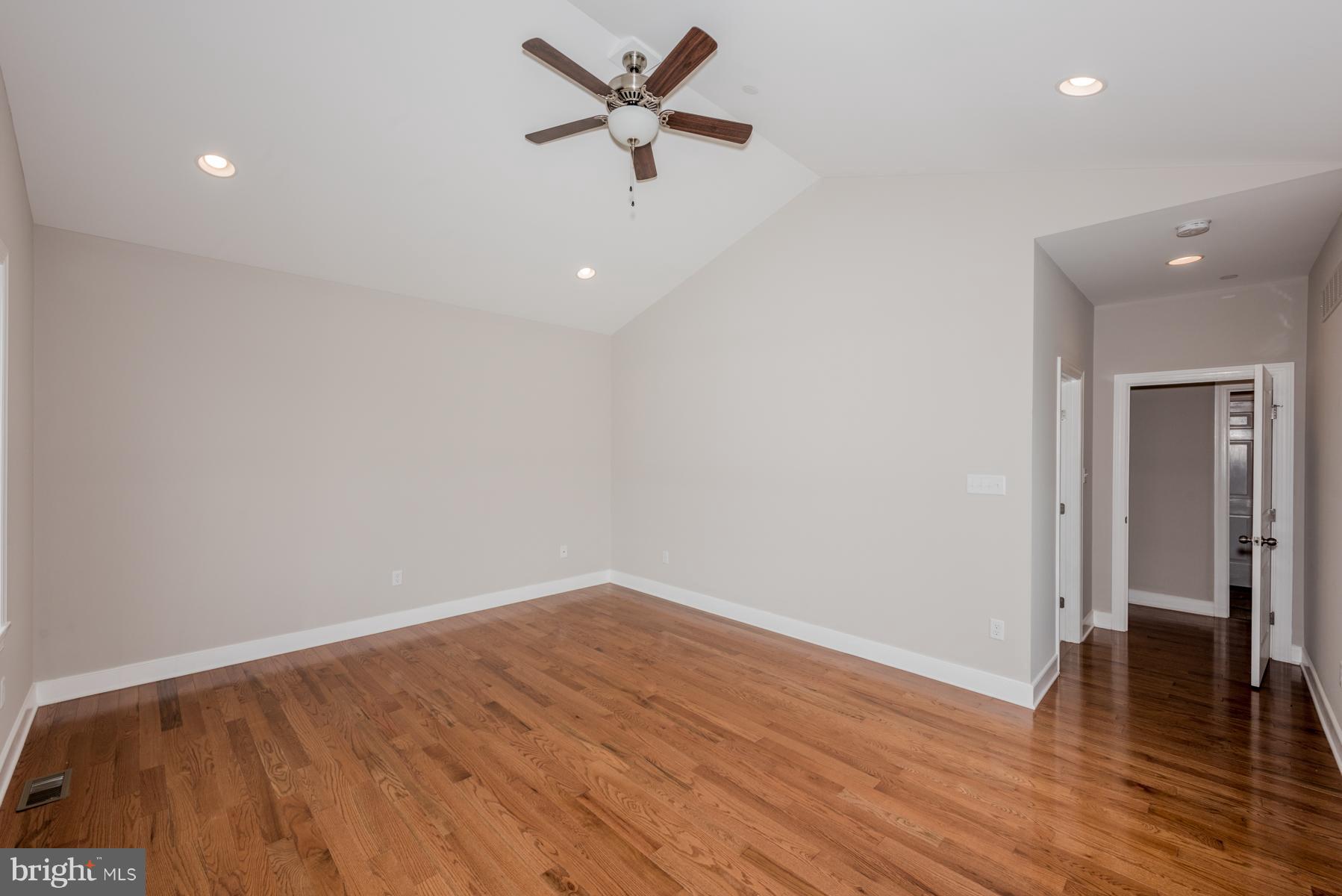 17044 Hardy Road Mount Airy, MD 21771 - Photo 17 of 29 Bedroom (Master)