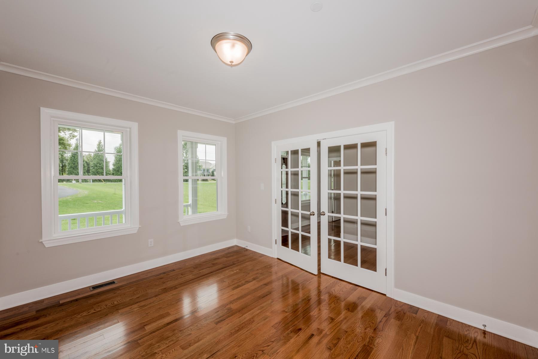 17044 Hardy Road Mount Airy, MD 21771 - Photo 3 of 29 Den/Study