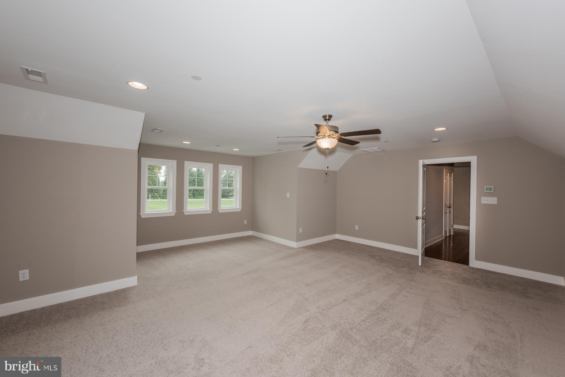 17044 Hardy Road Mount Airy, MD 21771 - Photo 25 of 29 Bonus Room