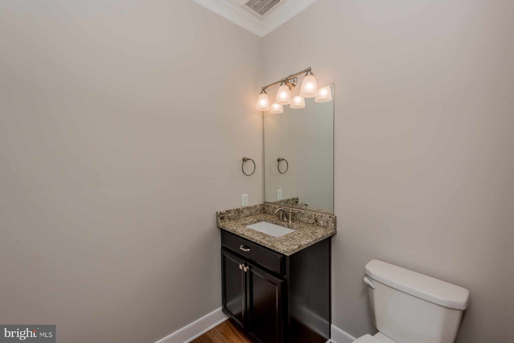 17044 Hardy Road Mount Airy, MD 21771 - Photo 8 of 29 Bath