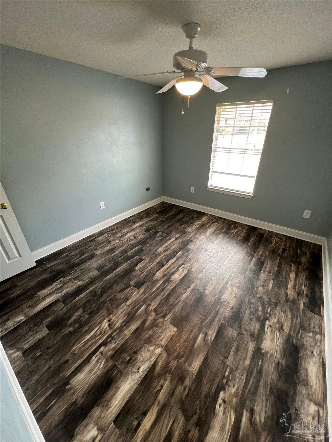 4804 Ribault Lane Milton, FL 32570 - Photo 19 of 23