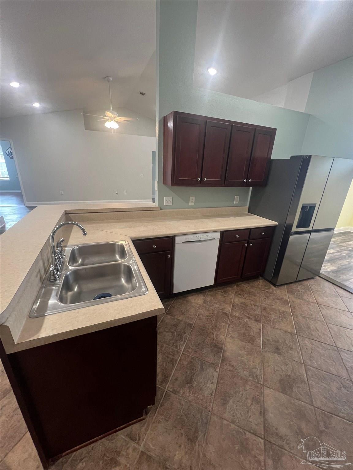 4804 Ribault Lane Milton, FL 32570 - Photo 7 of 23