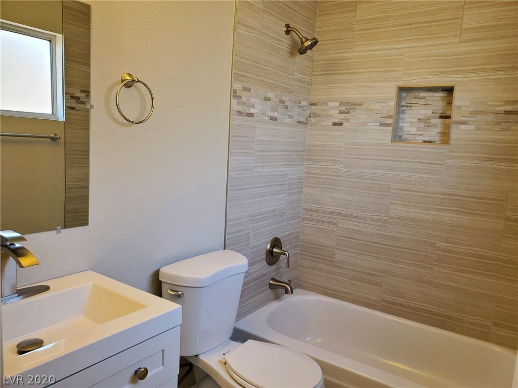 561 East Rolly Street Henderson, NV 89011 - Photo 5 of 7 Gallery Image 5