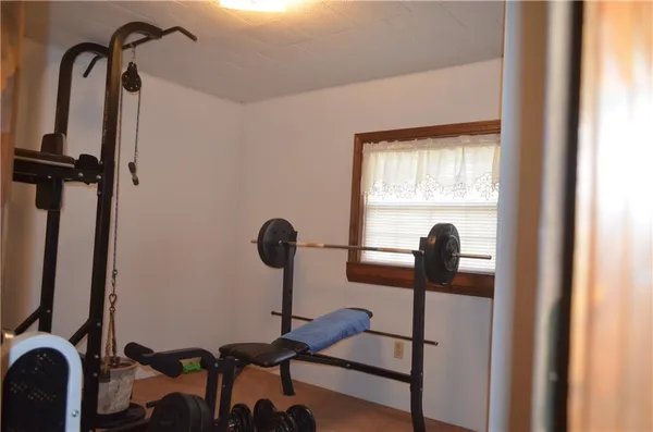 $185,000 | 24 West 2nd Street, Adrian, MO 64720